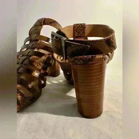 Strappy Heels Snakeskin Design —NEW - Picture 9 of 16